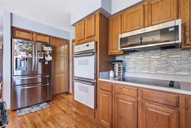 1940 48th Street Court, Marion, IA 52302