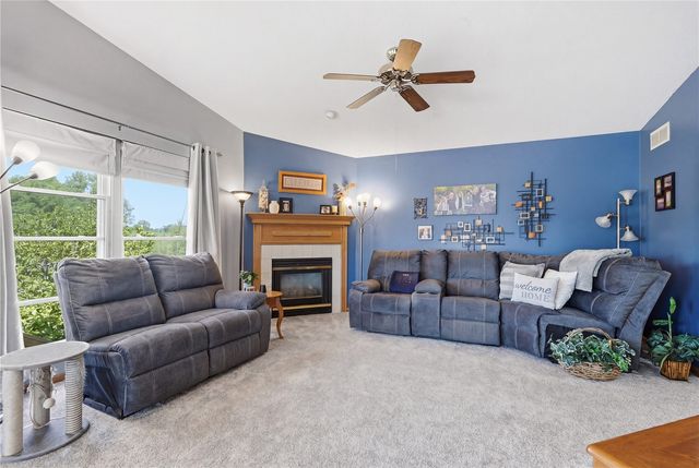 1940 48th Street Court, Marion, IA 52302