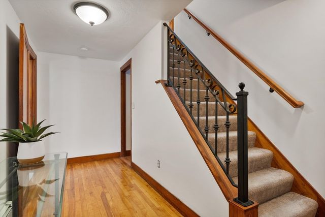 203 Center Depot Rd, Charlton, MA 01507