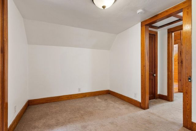 203 Center Depot Rd, Charlton, MA 01507
