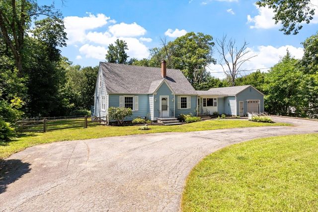 203 Center Depot Rd, Charlton, MA 01507