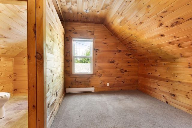 203 Center Depot Rd, Charlton, MA 01507