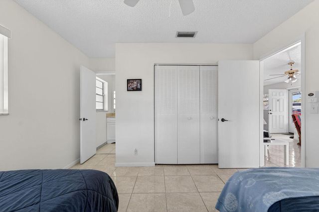 622 Hummingbird Lane, Delray Beach, FL 33445