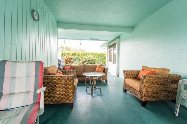 622 Hummingbird Lane, Delray Beach, FL 33445