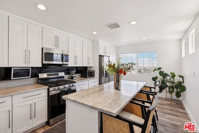 38425 Juniper Tree Road, Palmdale, CA 93551