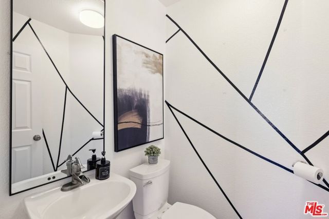 38425 Juniper Tree Road, Palmdale, CA 93551