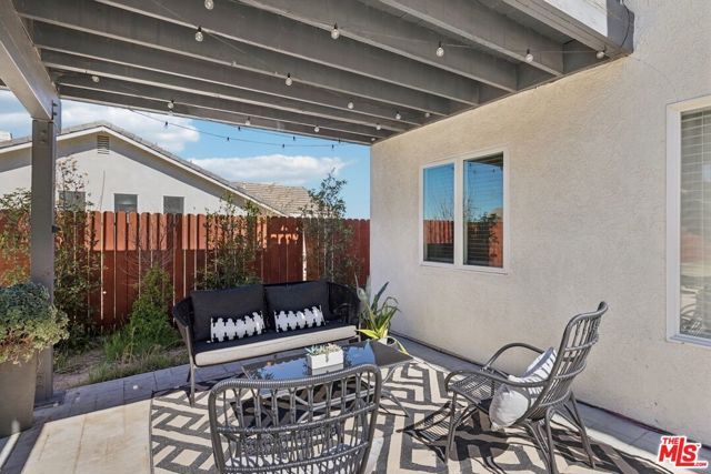 38425 Juniper Tree Road, Palmdale, CA 93551