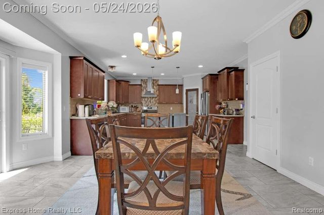 56713 Peach Tree Lane, Macomb, MI 48042