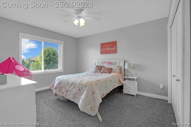 56713 Peach Tree Lane, Macomb, MI 48042