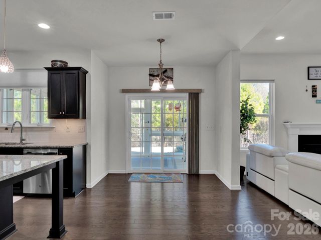 11587 Macallano Drive, Charlotte, NC 28215