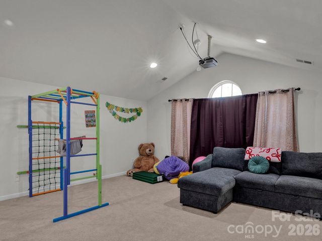 11587 Macallano Drive, Charlotte, NC 28215