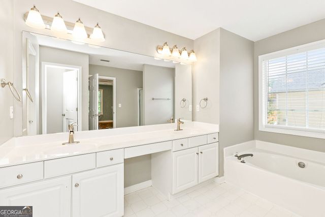 2825 Everwood Pte, Marietta, GA 30008