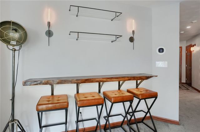 5306 Summit Dr, Hidden Valley, PA 15502