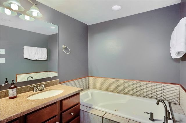 5306 Summit Dr, Hidden Valley, PA 15502