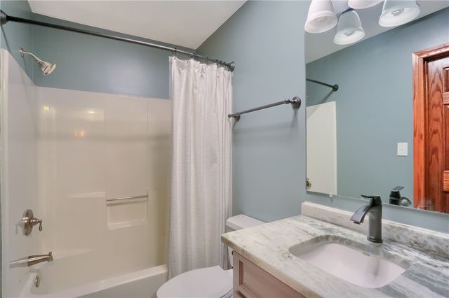 5306 Summit Dr, Hidden Valley, PA 15502