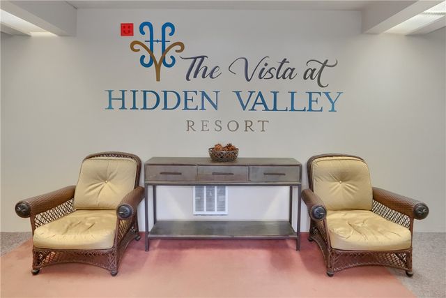 5306 Summit Dr, Hidden Valley, PA 15502