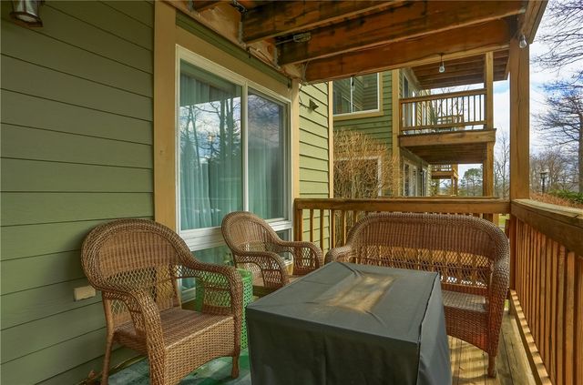 5306 Summit Dr, Hidden Valley, PA 15502