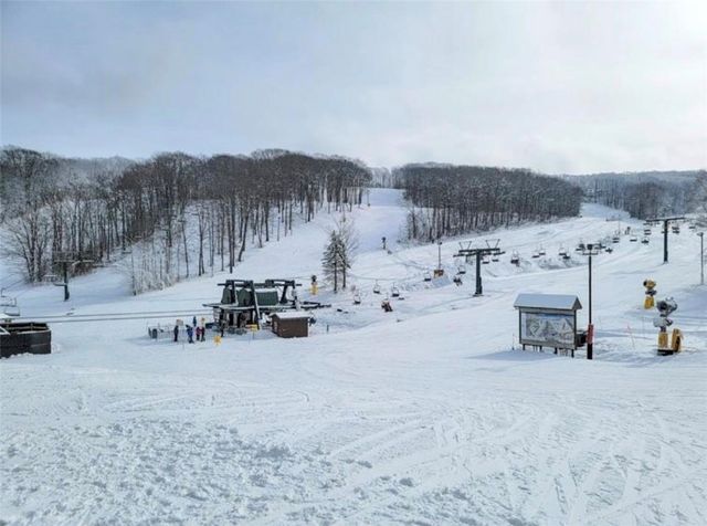 5306 Summit Dr, Hidden Valley, PA 15502