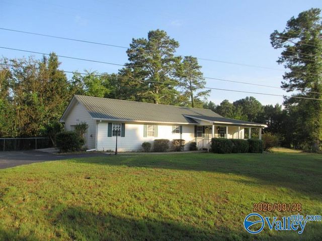 5638 Norris Mill Road, Hartselle, AL 35640