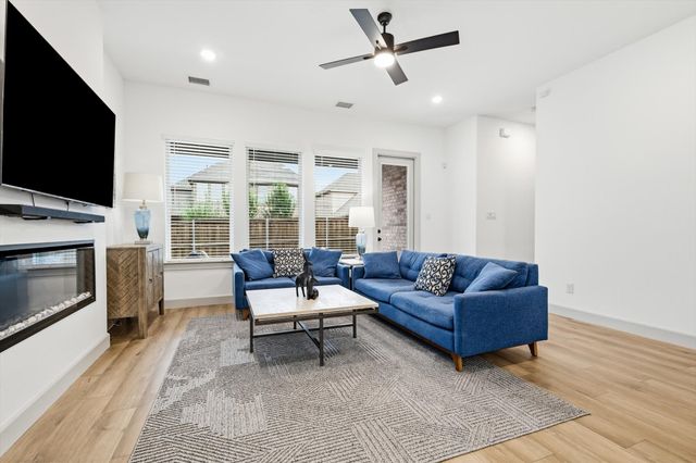 5429 Golden Sun Lane, Mckinney, TX 75070