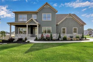 6401 Ward, Wheatfield, NY 14132