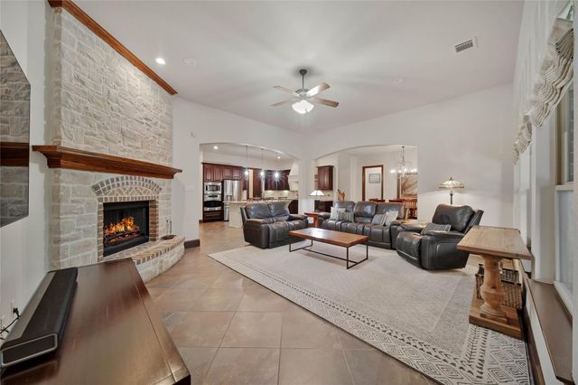 103 Playmoor Place, Montgomery, TX 77316