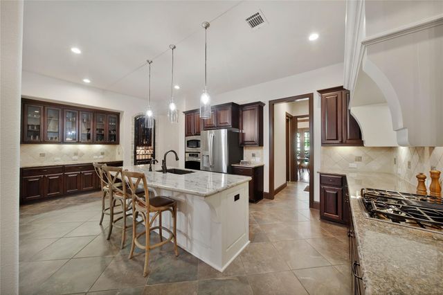 103 Playmoor Place, Montgomery, TX 77316
