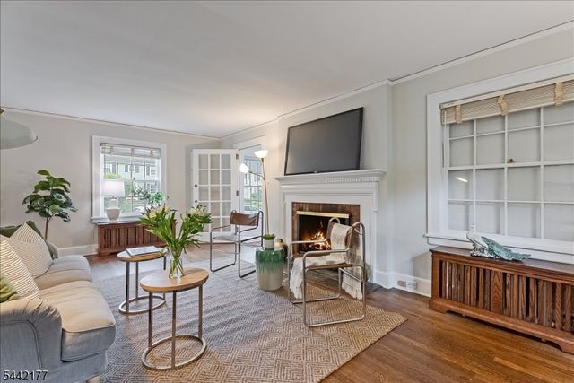 24 College Ave, Montclair Twp., NJ 07043