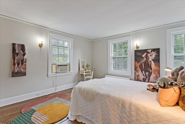 24 College Ave, Montclair Twp., NJ 07043