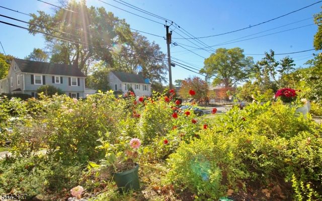 24 College Ave, Montclair Twp., NJ 07043