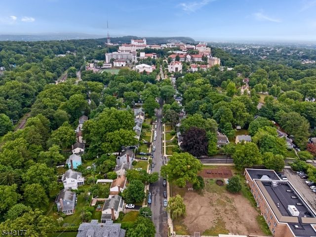 24 College Ave, Montclair Twp., NJ 07043