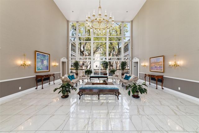 5050 Ambassador Way 309, Houston, TX 77056