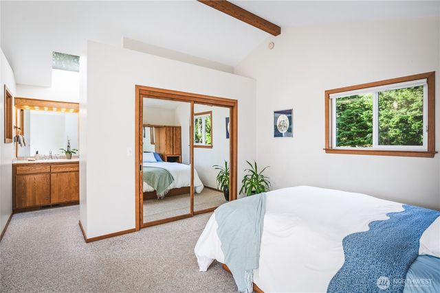 15781 Snee Oosh Road, La Conner, WA 98257
