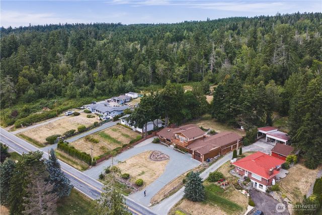 15781 Snee Oosh Road, La Conner, WA 98257