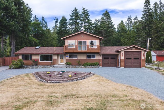 15781 Snee Oosh Road, La Conner, WA 98257