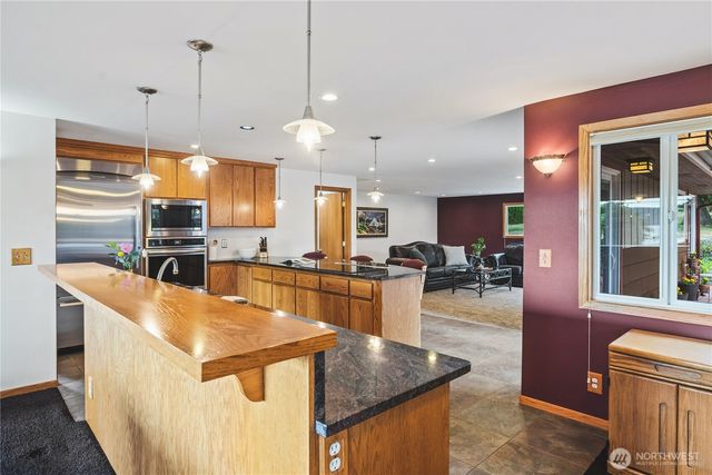 15781 Snee Oosh Road, La Conner, WA 98257