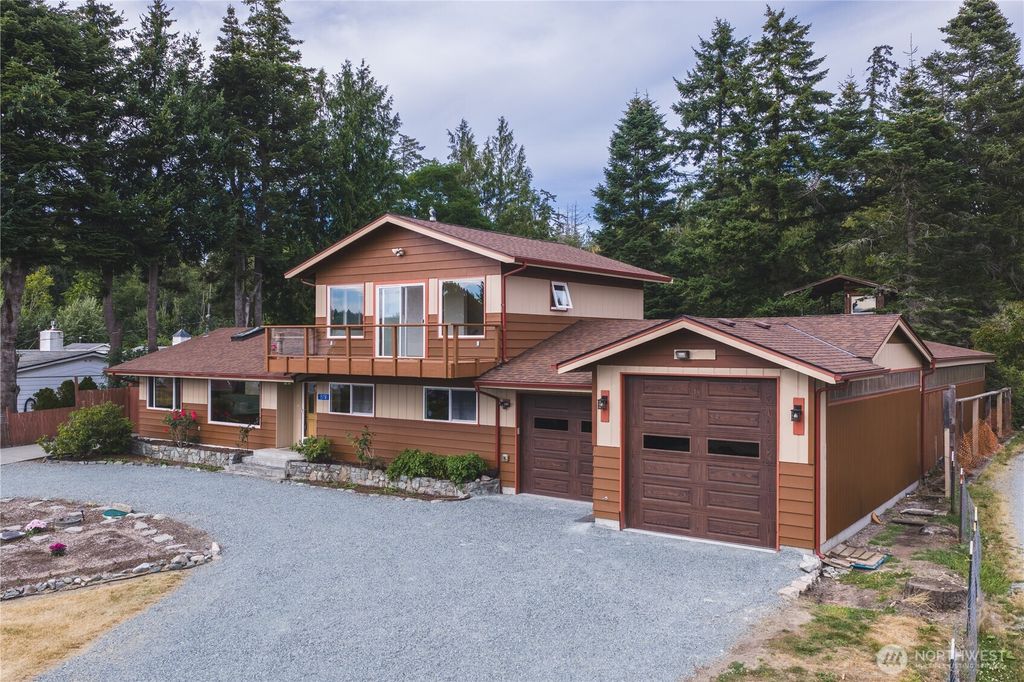 15781 Snee Oosh Road, La Conner, WA 98257