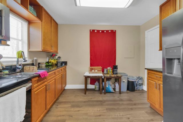 21 N BEAUMONT AVENUE, Kissimmee, FL 34741