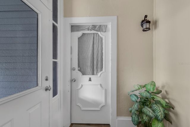 21 N BEAUMONT AVENUE, Kissimmee, FL 34741