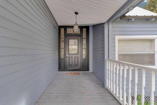 21 N BEAUMONT AVENUE, Kissimmee, FL 34741