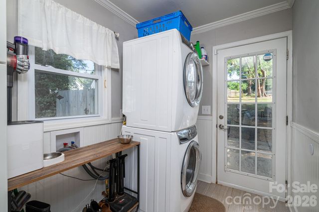 206 Cedar Street, Belmont, NC 28012