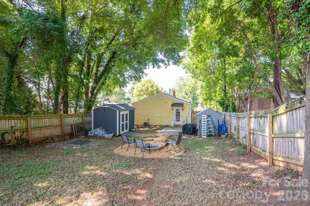 206 Cedar Street, Belmont, NC 28012