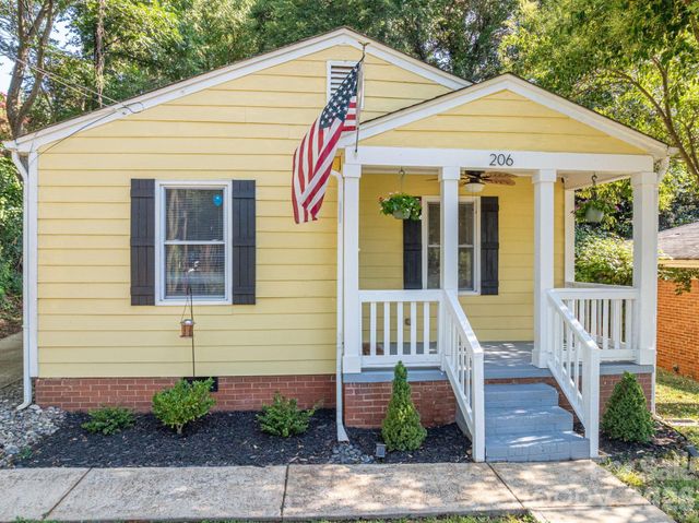 206 Cedar Street, Belmont, NC 28012