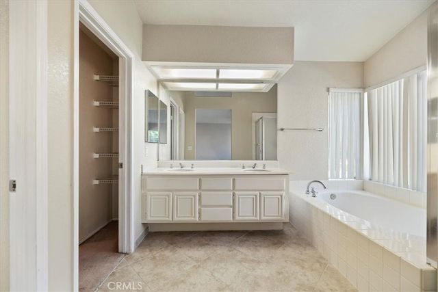 10049 Cartagena, Moreno Valley, CA 92557