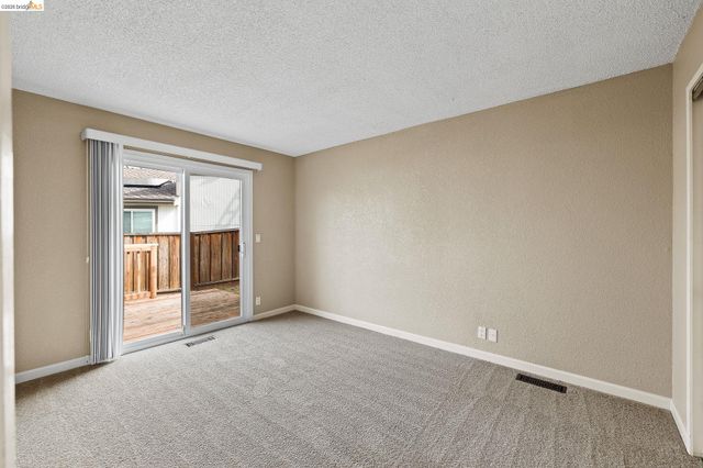 1147 Willow Lake Rd, Discovery Bay, CA 94505