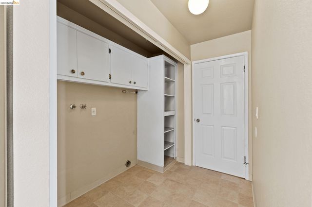 1147 Willow Lake Rd, Discovery Bay, CA 94505