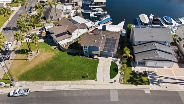 1147 Willow Lake Rd, Discovery Bay, CA 94505