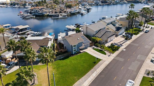 1147 Willow Lake Rd, Discovery Bay, CA 94505