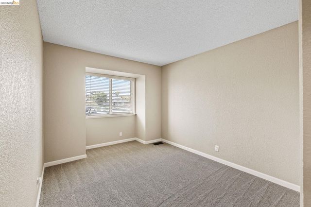 1147 Willow Lake Rd, Discovery Bay, CA 94505