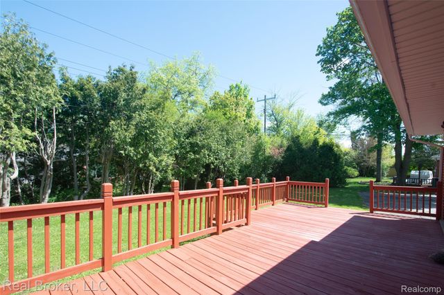 31720 N Marklawn Street, Farmington Hills, MI 48334
